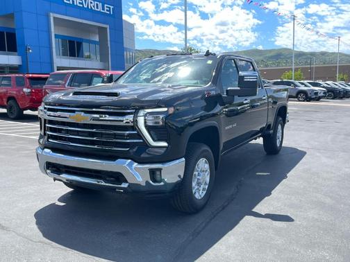 2025 Chevrolet Silverado 3500 LTZ