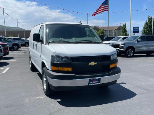 2025 Chevrolet Express 2500 Work Van