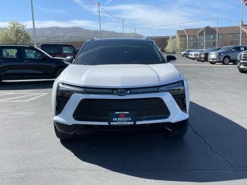 Iridescent Pearl Tricoat 2025 Chevrolet Blazer EV AWD RS