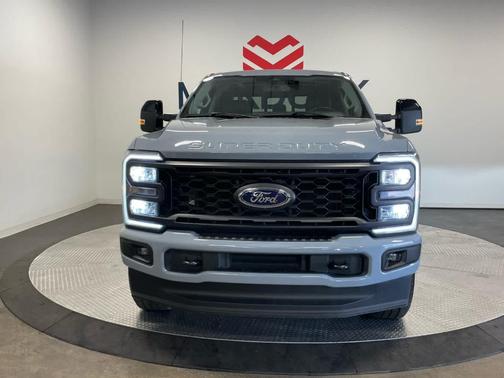 2024 Ford F-350 Lariat Super Duty