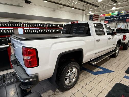 2018 GMC Sierra 2500 SLT