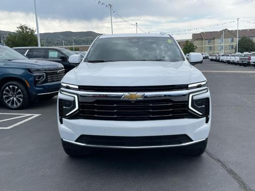 2025 Chevrolet Tahoe LS