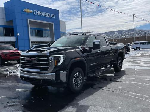 2024 GMC Sierra 3500 SLT