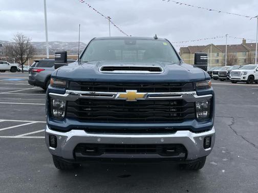 2026 Chevrolet Silverado 3500 LT