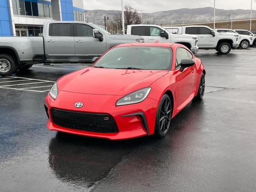 2023 Toyota GR86 Premium