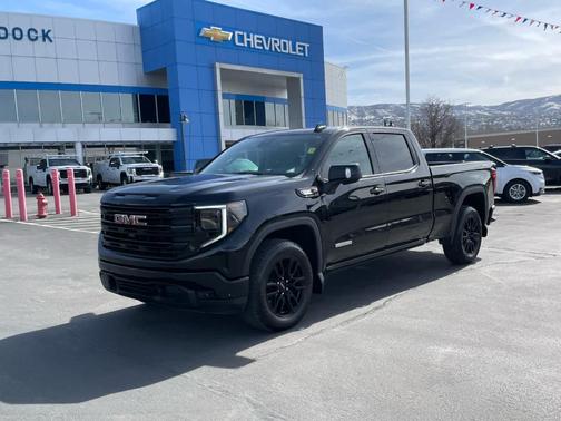 2025 GMC Sierra 1500 Elevation