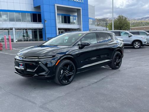 Black 2024 Chevrolet Equinox EV RS