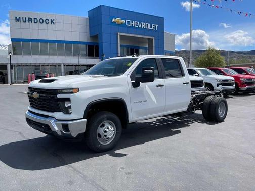 2025 Chevrolet Silverado 3500 WT