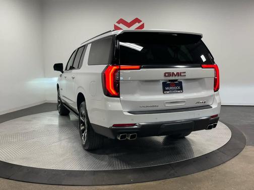 2025 GMC Yukon XL AT4