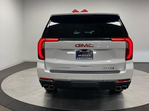 2025 GMC Yukon XL AT4