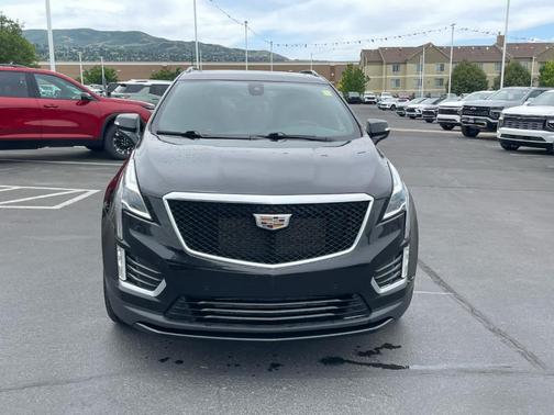 2020 Cadillac XT5 Sport
