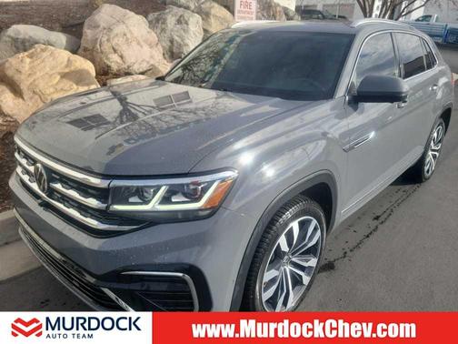 2022 Volkswagen Atlas Cross Sport 3.6L V6 SEL Premium R-Line