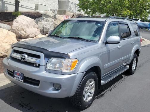 2005 Toyota Sequoia SR5