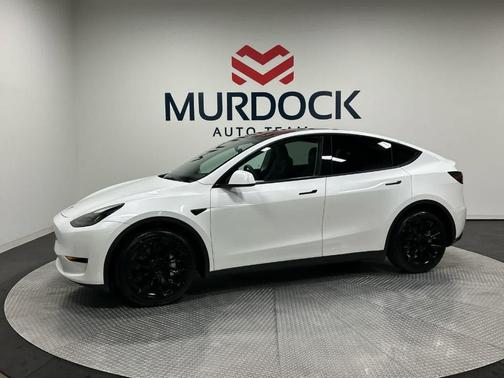 2023 Tesla Model Y Long Range
