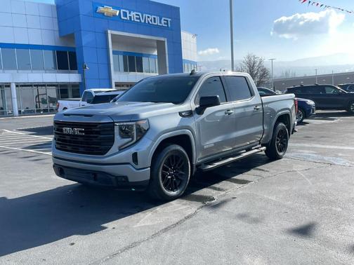 2025 GMC Sierra 1500 Elevation