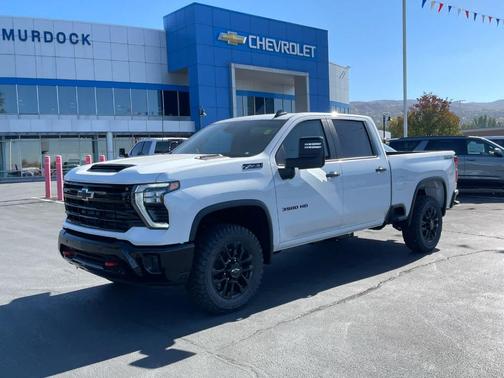 2026 Chevrolet Silverado 3500 LT