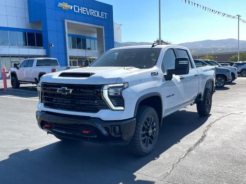 2026 Chevrolet Silverado 3500 LT