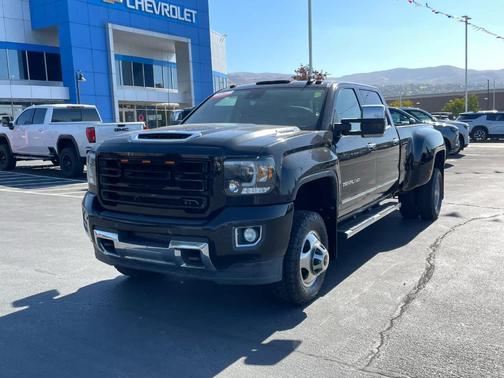 2017 GMC Sierra 3500 Denali