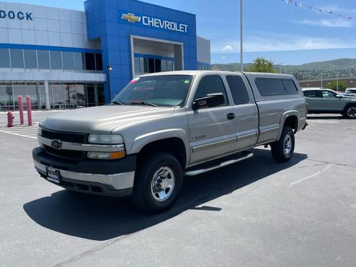 2001 Chevrolet Silverado 2500 LS H/D Extended Cab