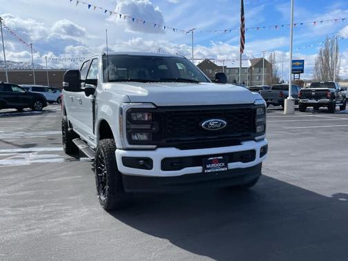 2024 Ford F-350 Lariat Super Duty