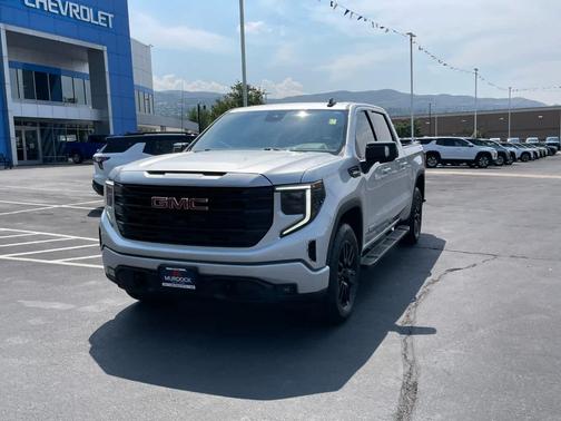 2022 GMC Sierra 1500 Elevation