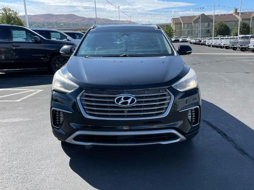 2017 Hyundai SANTA FE SE Ultimate