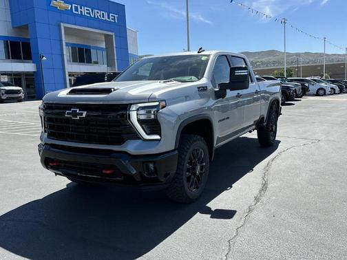 Sterling Gray Metallic 2026 Chevrolet Silverado 2500 LT