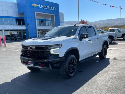 2023 Chevrolet Silverado 1500 ZR2