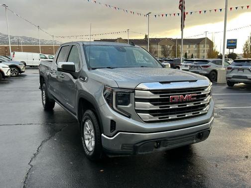 2024 GMC Sierra 1500 SLE