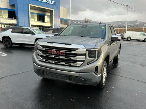 2024 GMC Sierra 1500 SLE