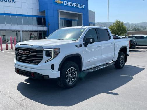 2024 GMC Sierra 1500 AT4