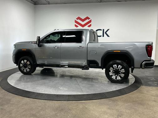 2025 GMC Sierra 3500 Denali