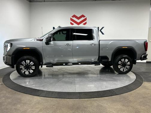 2025 GMC Sierra 3500 Denali
