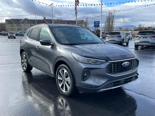 2024 Ford Escape Platinum