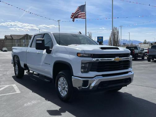 2024 Chevrolet Silverado 3500 LT