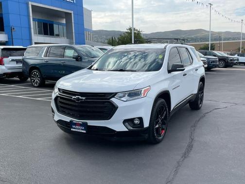 2021 Chevrolet Traverse Premier