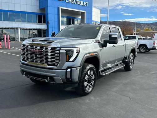 2025 GMC Sierra 3500 Denali