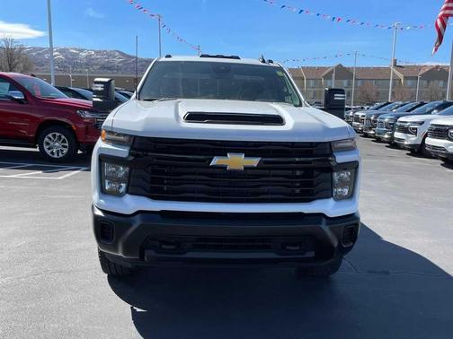 2025 Chevrolet Silverado 3500 WT