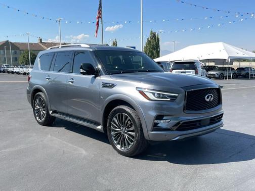 2020 INFINITI QX80 Luxe