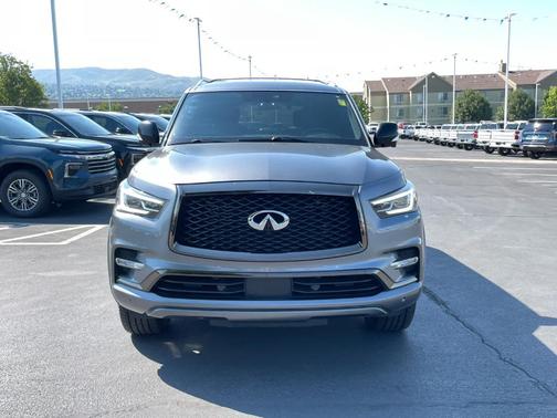 2020 INFINITI QX80 Luxe
