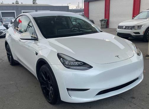2022 Tesla Model Y Long Range