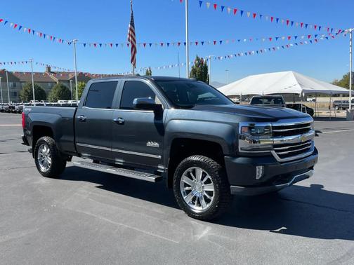 2017 Chevrolet Silverado 1500 High Country