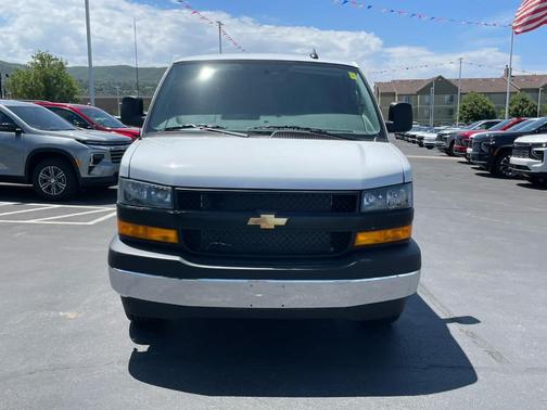 2025 Chevrolet Express 2500 Work Van