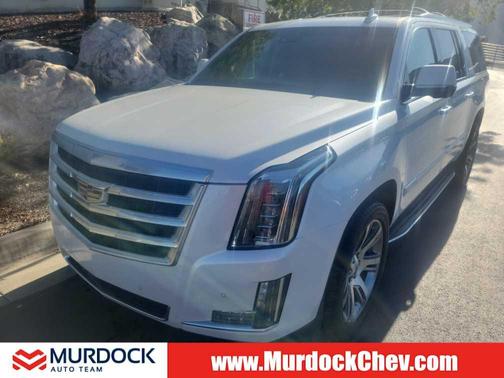 2016 Cadillac Escalade ESV Premium
