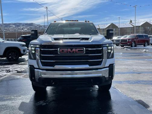 2024 GMC Sierra 3500 SLE