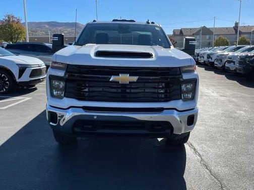 2025 Chevrolet Silverado 3500 WT