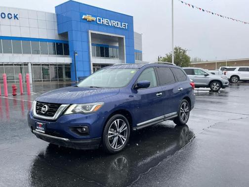 2020 Nissan Pathfinder Platinum
