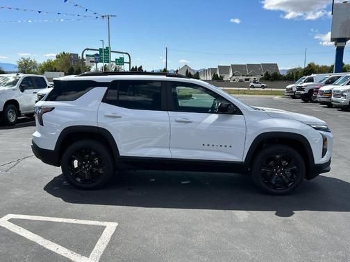 Summit White 2026 Chevrolet Equinox LT