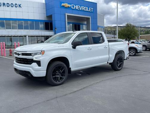 Summit White 2026 Chevrolet Silverado 1500 RST