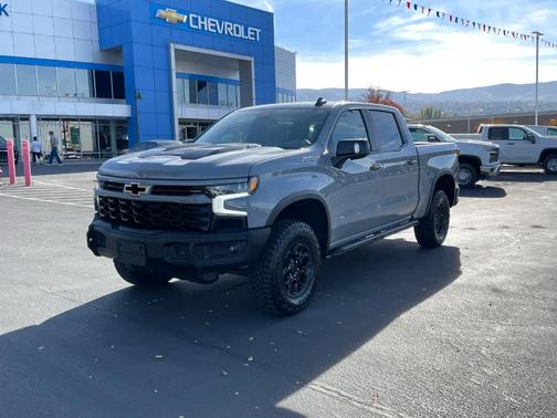 2024 Chevrolet Silverado 1500 ZR2